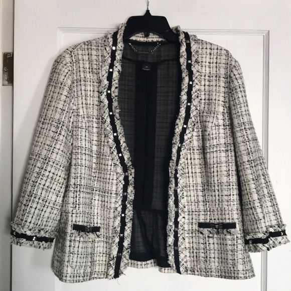 White House Black Market Jackets & Blazers - Cute tweed coat